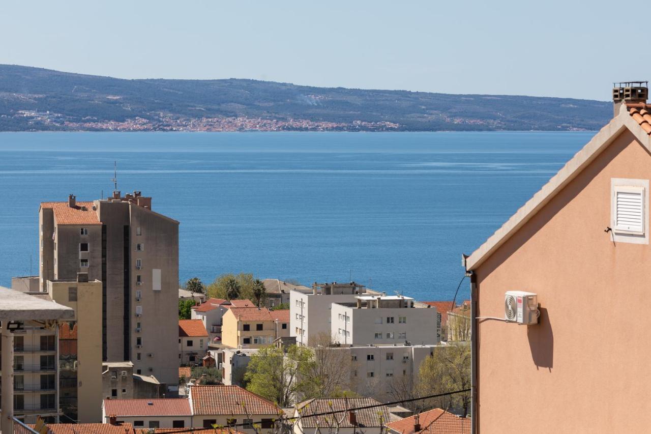 Apartments With A Parking Space Dugi Rat, Omis - 19516 Экстерьер фото